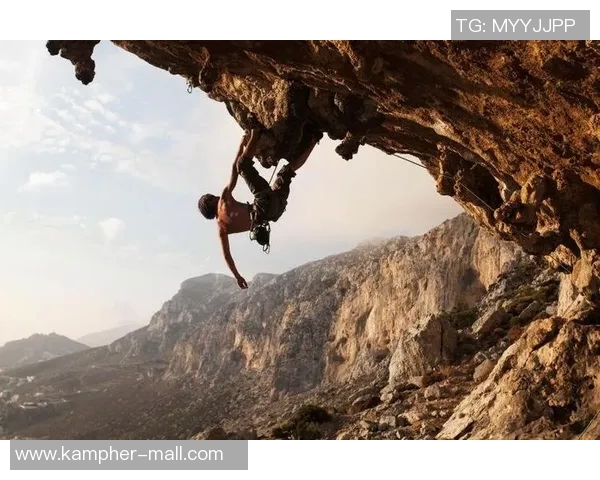 武汉攀岩队荣获全国攀岩团队协作排行榜第三名的辉煌成就 武汉攀岩队荣获全国攀岩团队协作排行榜第三名的辉煌成就